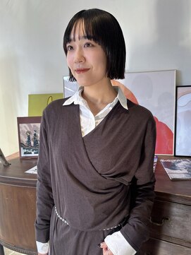 ヘアーアイストゥーレ(HAIR ICI TRE) ボブマッシュバングストレートパーマぷつっとボブ 担当桜桃