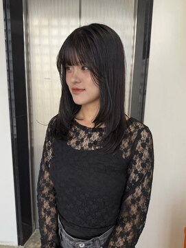 エイチ(811) フェイスフレーミングルーツカラー天使の羽バングネオウルフボブ