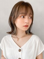 リヤン 表参道(lyann)&nbsp;イメチェンピンクベージュ前髪イヤリングカラーa