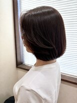 ダアッカ(da acca) 旬な顔周りにレイヤーが入ったボブスタイル