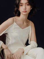 ブロック ジャポン(bloc japon) クラシック×クリーンでモードな女性らしさを