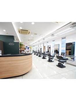 平日だけのお得なクーポンをご用意!月~金/12：00~16：00までの限定メニューも!!日中の空いてる時間にぜひ★