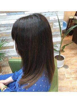 ハウオリ ヘアーワークス(Hauoli hair works) アンチ梅雨ストレート