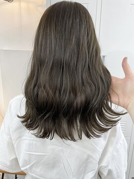 イコ 表参道原宿(ico) オリーブグレージュ イルミナカラー ブリーチなし 髪質改善