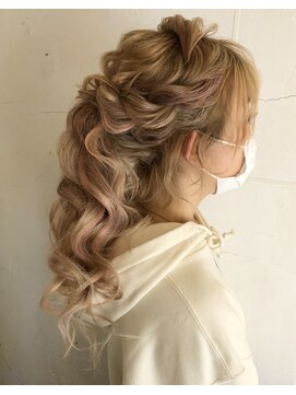 ベルグロー(BELLEGROW) 編み込みポニーテール