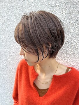 リタ(Lita) ◎小顔補正立体カット　ヌーディーベージュ　シースルーバング◎