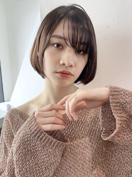 アイティーバイアルバム 藤沢店(IT by ALBUM) ミニボブ_チェリーブラウンフェミニンロングダークアッシュ_8982