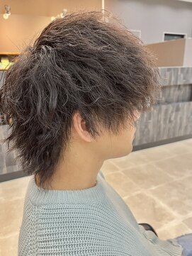 ヘアー ル シェーヌ ワンセカンド(hair le chene 1/2) ツイストスパイラルウルフ