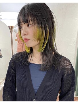 ヘン(hen) 姫カット ステップカット デザインカラー