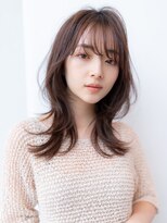 20代30代大人かわいい/レイヤーカット/シルキーベージュ/小顔