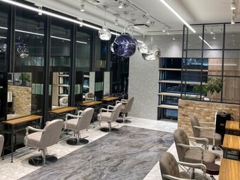 AUBE HAIR core　銀座店 【オーブ ヘアー コア】