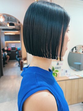 シビバイレボ(CIBI by revo) 地毛風カラー/ナチュラルレイヤーカット/ショートボブ[船橋]