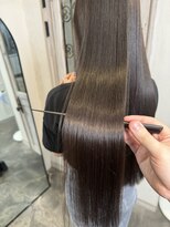 モワ 仙台(Mois)&nbsp;スーパーロング美髪ストレート 髪質改善/縮毛矯正/10代20代30代