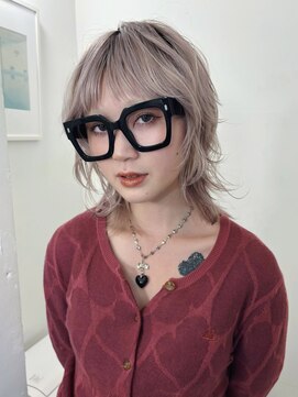 レコ 渋谷(LECO) ペールピンクラベンダーのハイトーンカラーウルフ