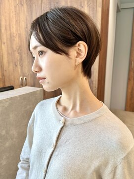 ビュートリアム 南青山(BEAUTRIUM) 大人ショート/ショートヘア/ショートボブ/耳掛けショート/表参道
