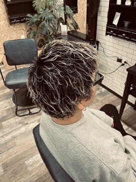 ルッソ 白浜店(LUSSO) ラフツイスト