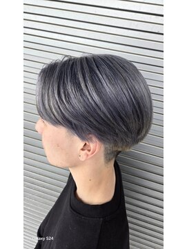 クリック 辰巳店(CLiC) 一気に垢抜け！センターパート×青紫+シルバー