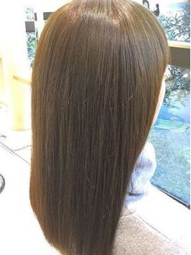 五番街 《五番街》アプリエでのオリーブグレージュカラー☆