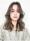 ランダム巻き_ショートパーマホワイトアッシュ_8153