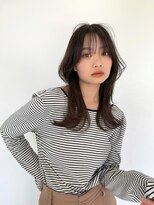 ヨロ 小岩(YOLO)&nbsp;レイヤーカットハイライトショートヘアイルミナカラーオージュア