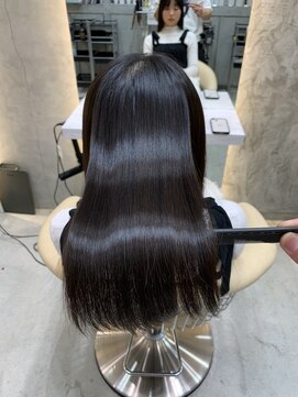 ロンドネートゥル 新潟(Lond naitre) 【Lond natire川合佑哉】髪質改善ストレート