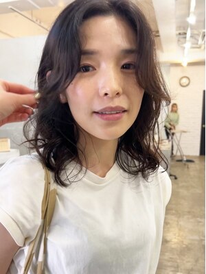 【諫早】旬のトレンドと似合わせヘアで可愛く☆印象が変わる顔周りや前髪も洗練された仕上がりに