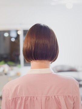 ハンドユー(HAND.U) パッツンボブ　イノアピンクブラウン