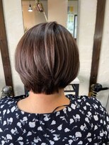 アクアマリン8810 ハチハチイチゼロ(AQUA MARINE 8810)&nbsp;ダークアッシュ/シアカラー/ショートヘア/北習志野