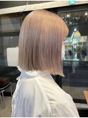 ボブ/ミルクティーベージュカラー/ブリーチ/ダブルカラー/原宿