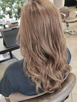 アテバイルイス 喜連瓜破(ATE by luis) ミルクティーブラウン