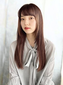 マーブルズ 横浜店(marbles)の写真/クセ解消×美シルエットを実現☆クセ毛・些細なうねりを美ストレートへ導き、SETも簡単に！【横浜駅2分】