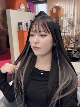 ルフレ 新宿本店2nd(Reflet) 「manabu」ブリーチなしでインナーシルバー！？