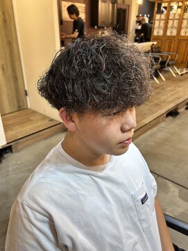 オーバー 町田店(OVER) 立体感抜群波巻きパーマ