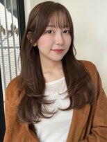 ローネス(LONESS)&nbsp;顔まわりレイヤーとまろやかベージュで柔らかヘア◎