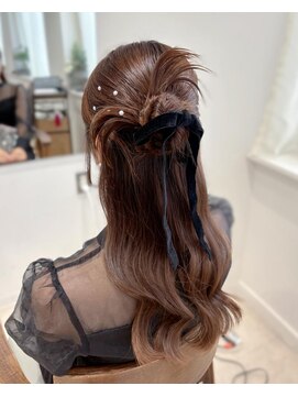 ラ ブランシュ 大宮(La Blanche) カチモリ/ハーフアップ/ヘアセット