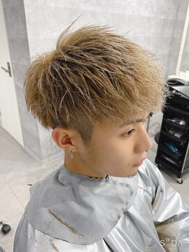 アンダーバーホワイト 天神店(_WHITE) サイドパートマッシュ