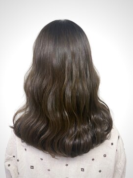 オアシス ガーデン 横浜店(Oasis GaRDEN) ナチュラルオリーブグレージュ♪