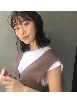 テンバイシオミエイチ(10 by shiomi H) 外ハネボブ/波巻き切りっぱなしボブ×ダークアッシュ