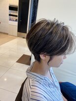 アース 石巻店(HAIR&MAKE EARTH) ハイライトショートスタイル