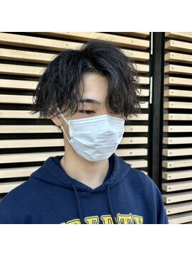 ニアウ 太田店(Niau) センターパートツイストスパイラルパーマ波巻きスパイラルパーマ