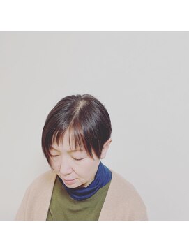 ルミエール(Lumiere) アシメントリーショート