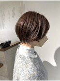 束感・丸み美人ショート　担当　佃