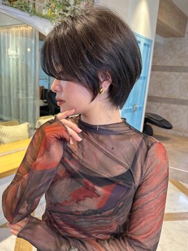 ロンド ストラーダ 心斎橋(Lond strada) ショート×ハイライト白髪ぼかし×マチルダボブ[心斎橋]