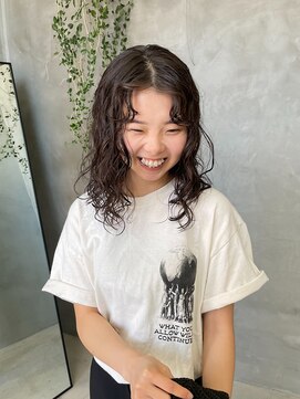 テトヘアー(teto hair) パーマ　くるくる　ミディアムパーマ　ふわふわ