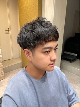 ゼスト 三鷹店(ZEST) 学生カット ナチュラルパーマ 学生 U24