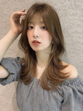 ロンドカスティーヨ 四日市(Lond castillo) 【ロンドカスティーヨ】佐京　オリーブベージュ　小顔レイヤー