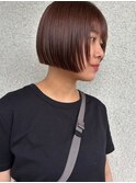 切りっぱなしボブ　顔まわりレイヤー