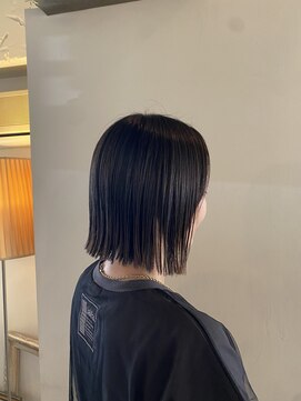 プロスタンセラ ストレートボブ