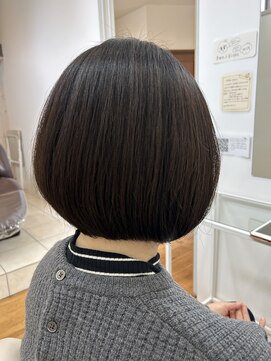 ホッペ(hoppe) 品よくまとまる 大人ボブ