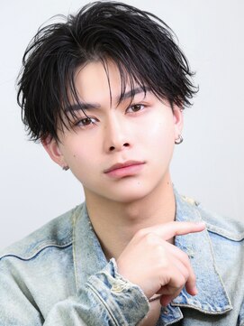 ゴールド 京都 三条(GOALD) フェザーショートフェザーパーマセンターパート毛流れパーマ